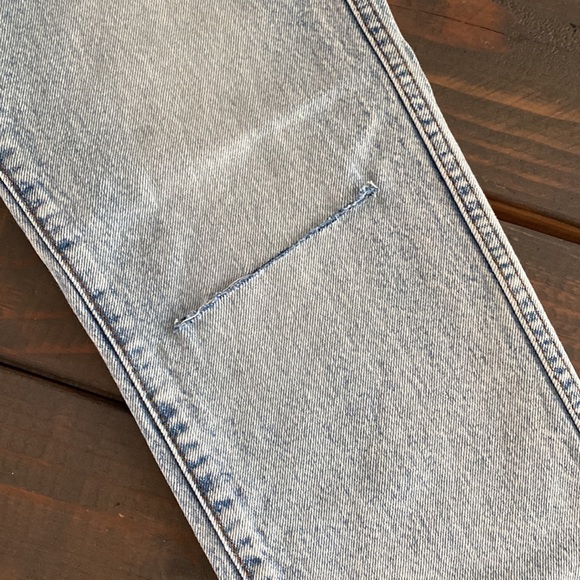 NWT REVICE Women’s Size 25 Light Washed Jeans - Picture 5 of 8